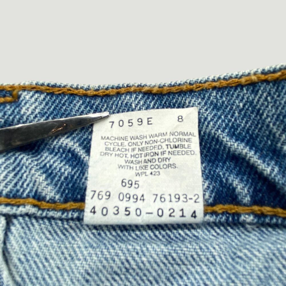 Levis 550 Youth 12 Relaxed Fit Jeans 25x26 Medium Wash Denim - Picture 6 of 10